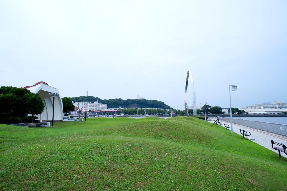 三笠公園、横須賀学院の写真3