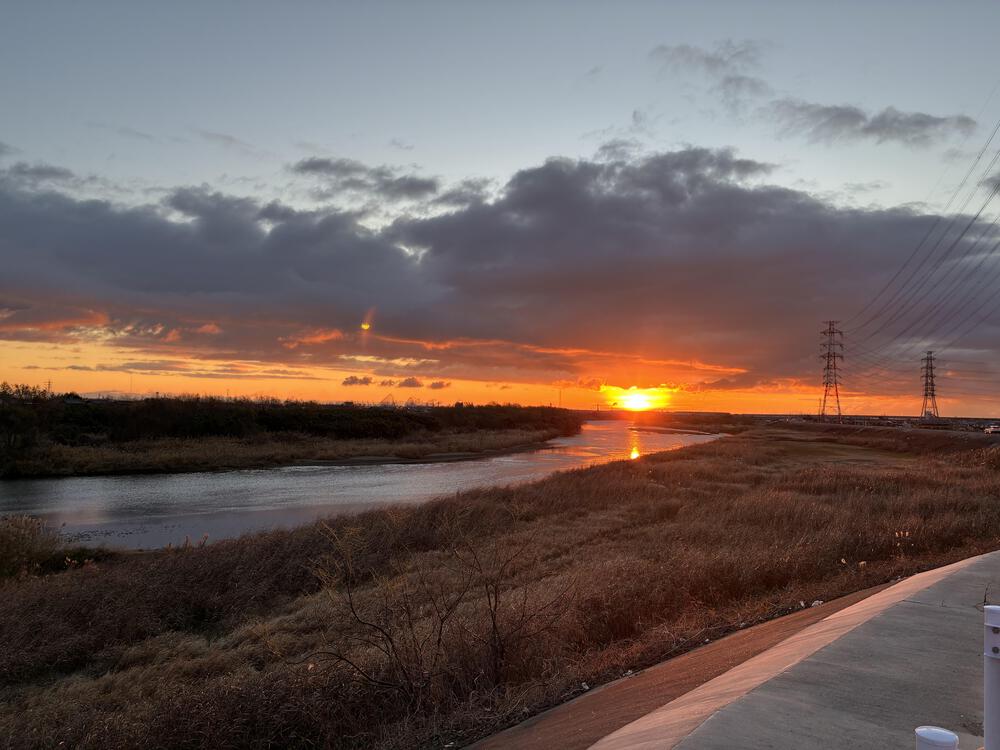 初日の出ラン　11.12キロ　1:05:38