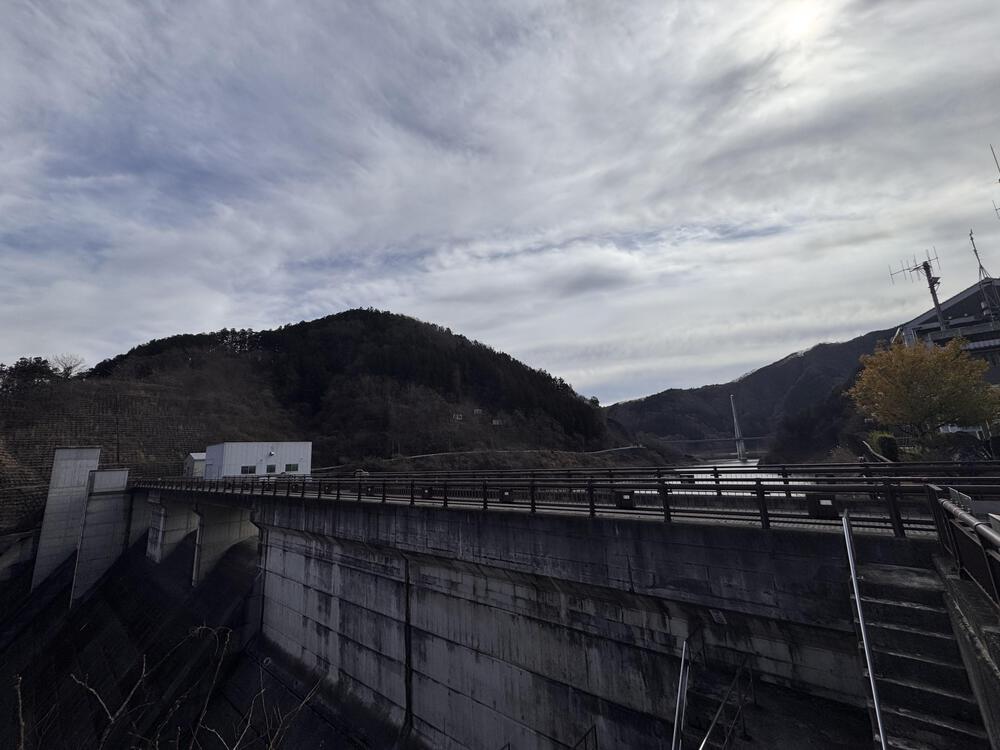 合角ダム　爽快ラン後は、そばと温泉でケア