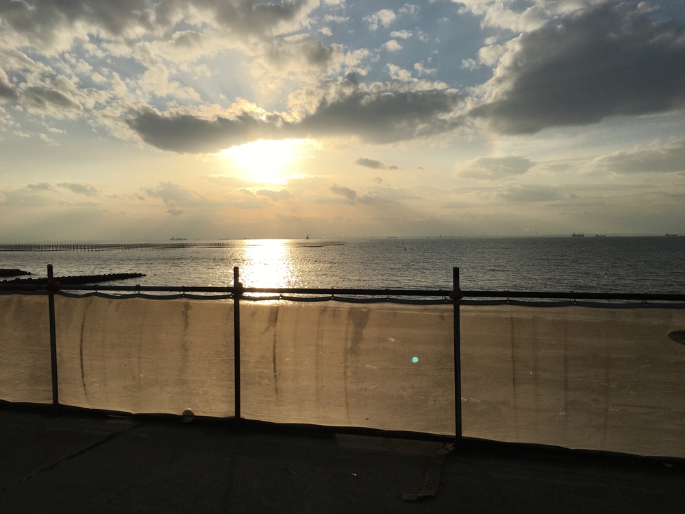 セントレア空港から常滑市の海岸沿いを延々と北上の写真4