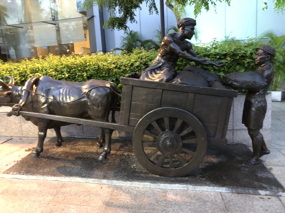 シンガポールお絵描きラン（４）マンモスの書き損じ？ゴリラ？の写真4