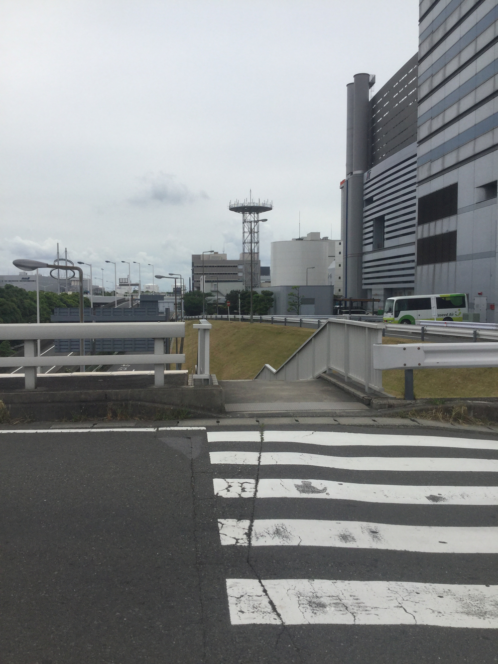 羽田空港って走っていける場所なの？マラニックコース😃の写真9