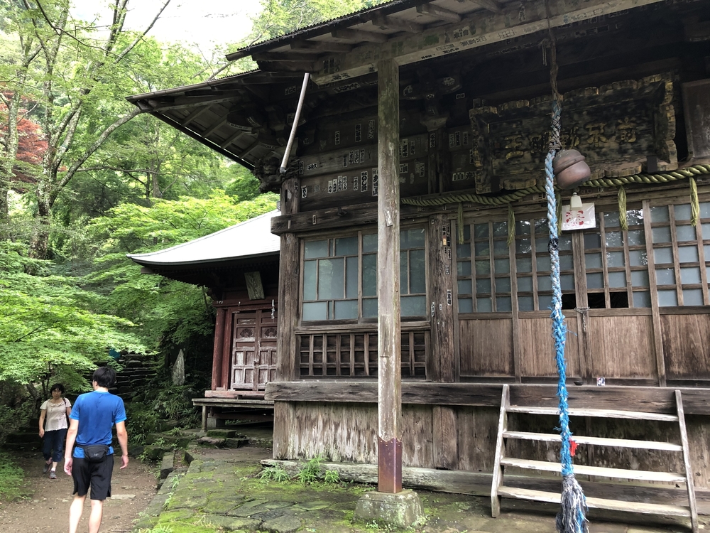 雲海に出会える神の山・大山でトレイルランニングの写真3