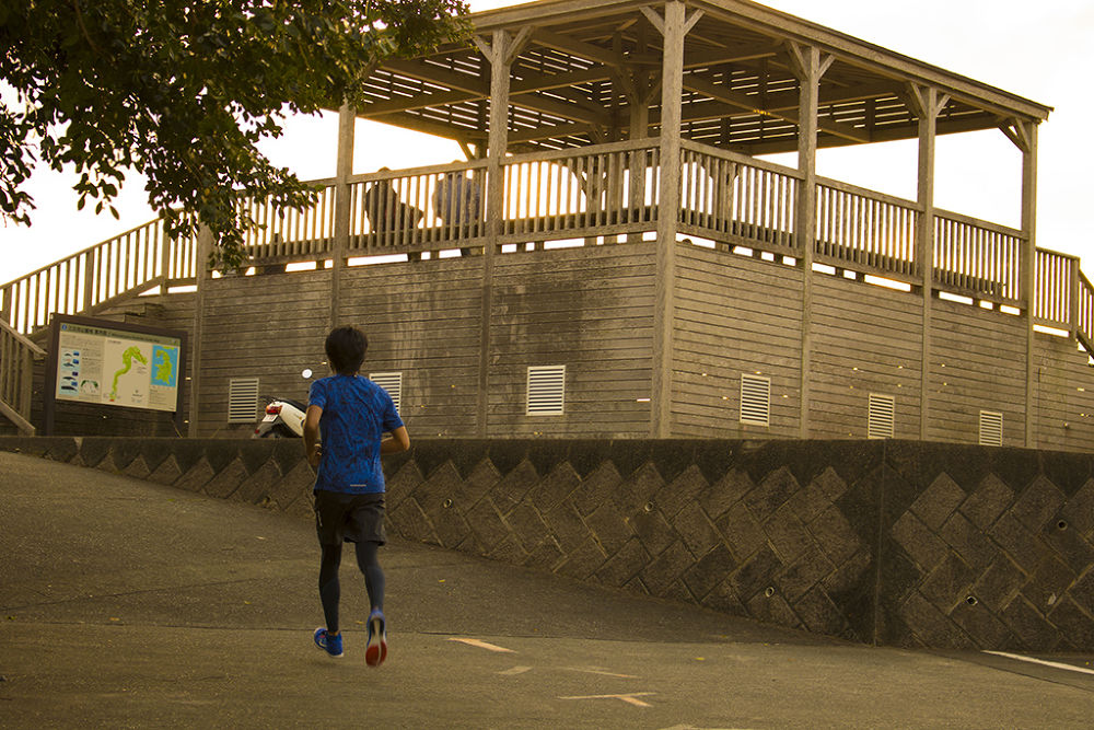 極上の夕日と出会える坂道トレーニングの写真4
