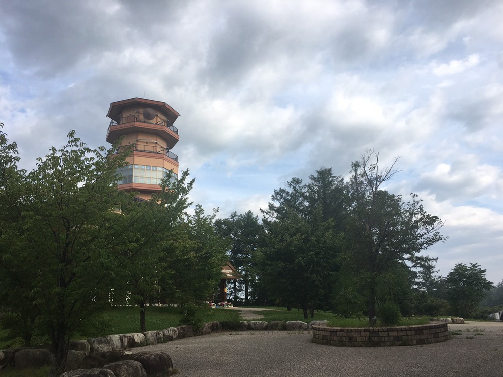 松本市を一望できる、松本城・アルプス公園「まきばの丘」コースの写真5