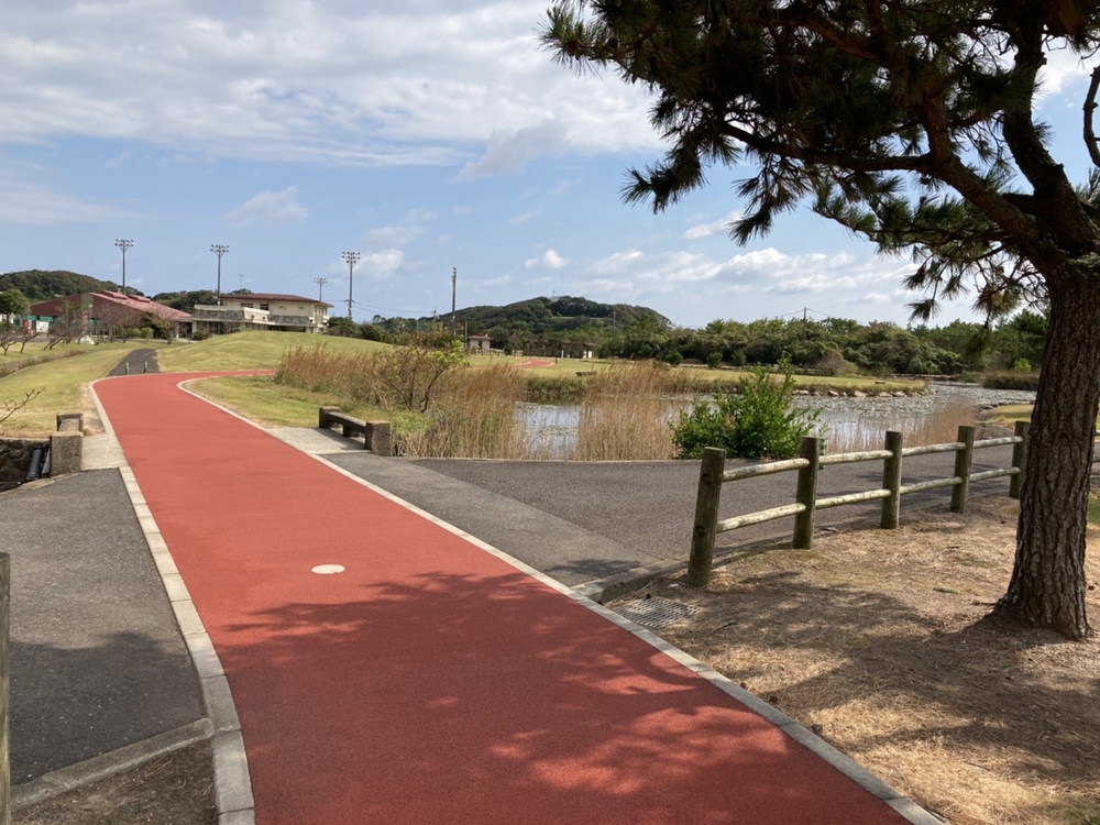 タータンの1km周回コースの写真10