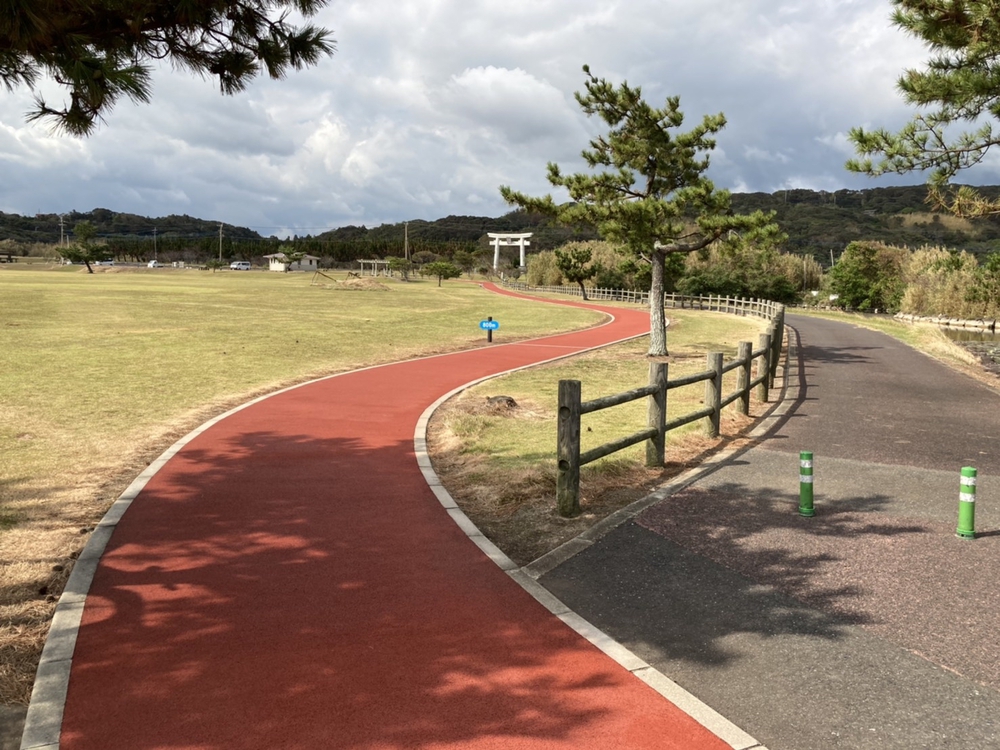 タータンの1km周回コースの写真11