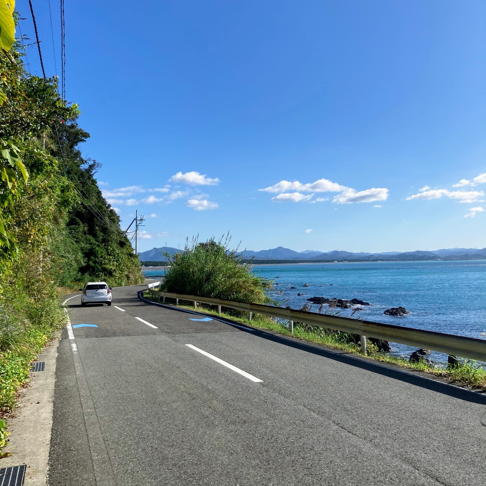 海沿いのゆるやかアップダウンの写真10