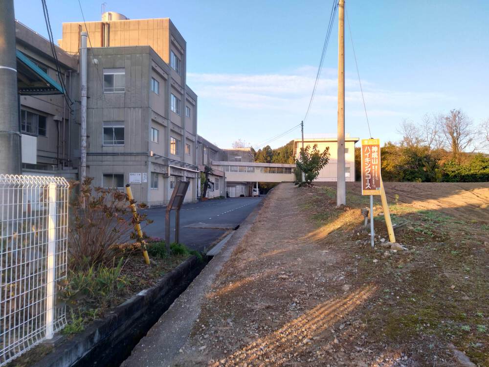 ミニ妙義のような神成山トレイルランニングの写真3