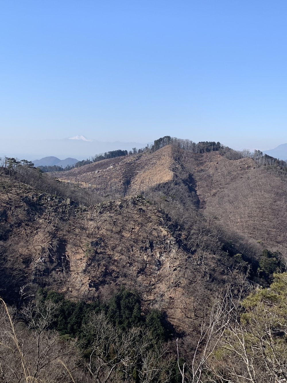 岩場、ガレ場、急斜面ありトレイルの写真7
