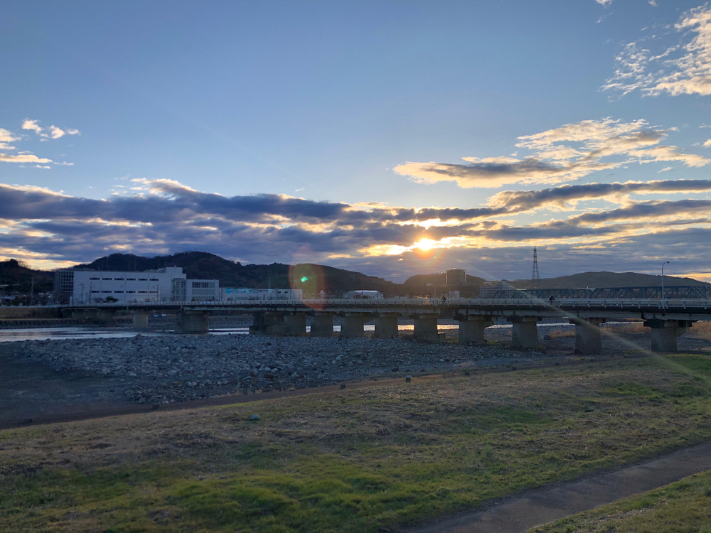 酒匂川サイクリングロード。比較的平坦で走りやすい。の写真3