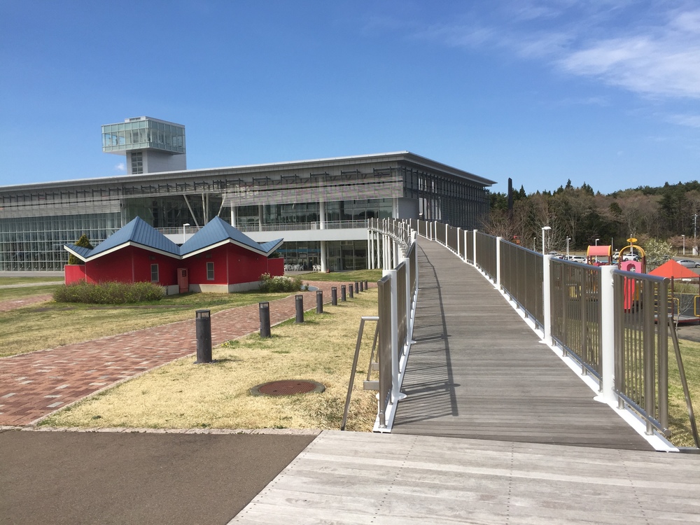 飛行機の街だから空が広いっ何処までも続く地平線！だけど北海道ではナイドウの写真8