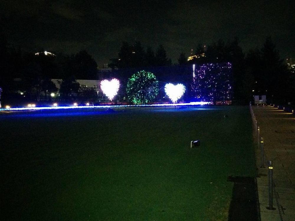 表参道からのミッドタウン＆檜町公園の写真5