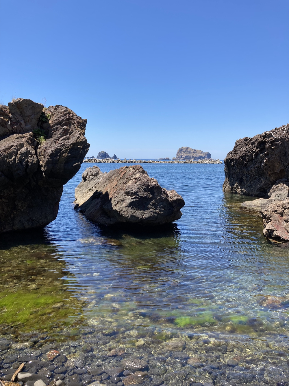 日本海と海底火山が織りなすジオパーク「飛島」一周の写真5