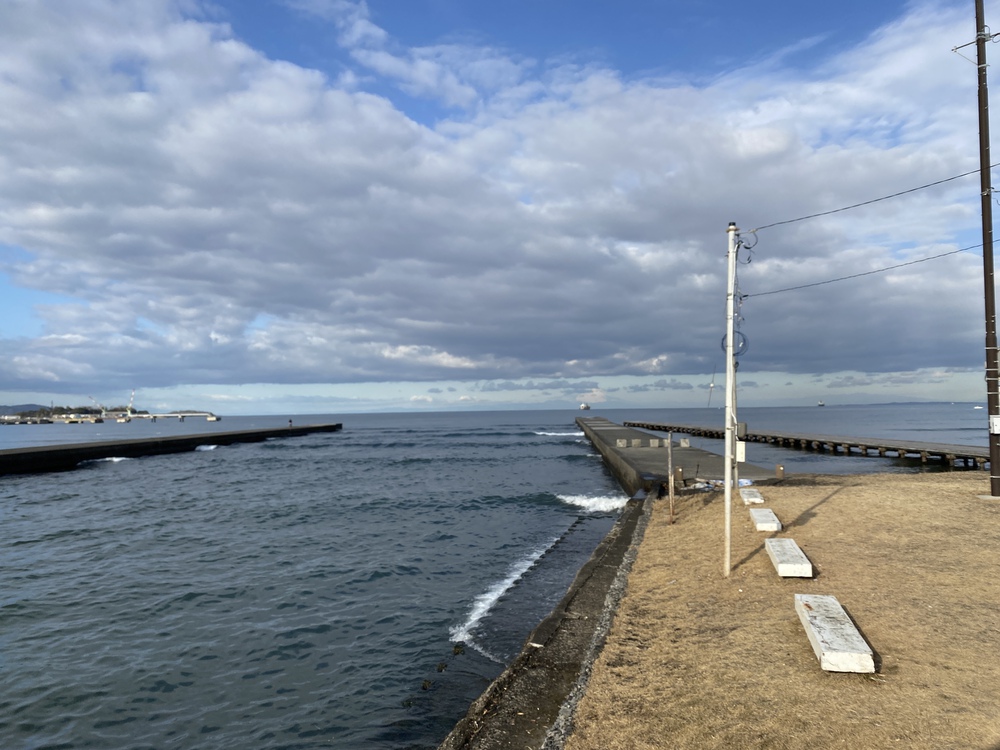 沖ノ島　無人島を目指す浜辺の道の写真4