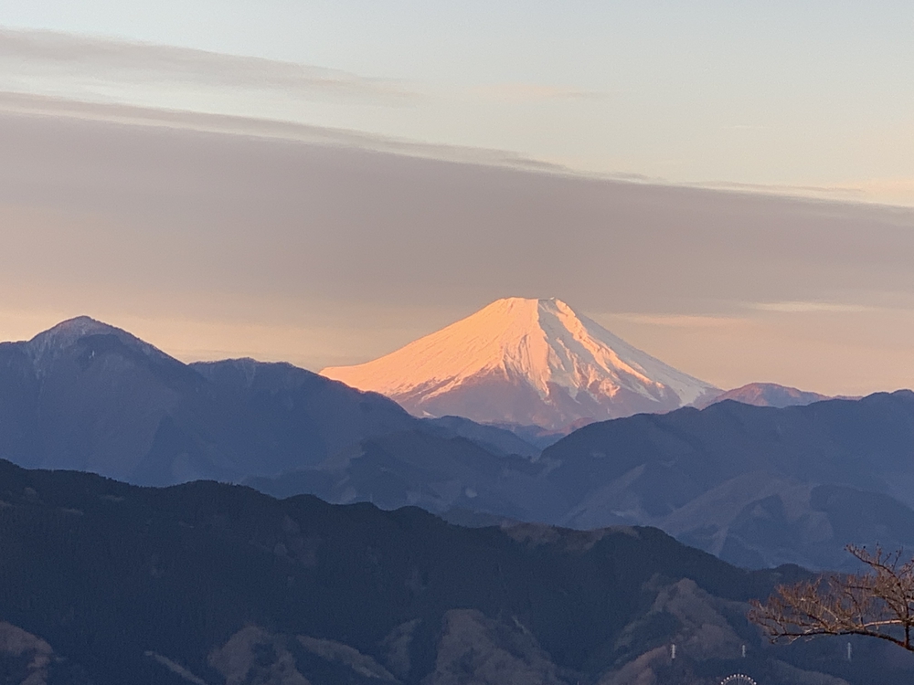 高尾山で日の出を拝むの写真3