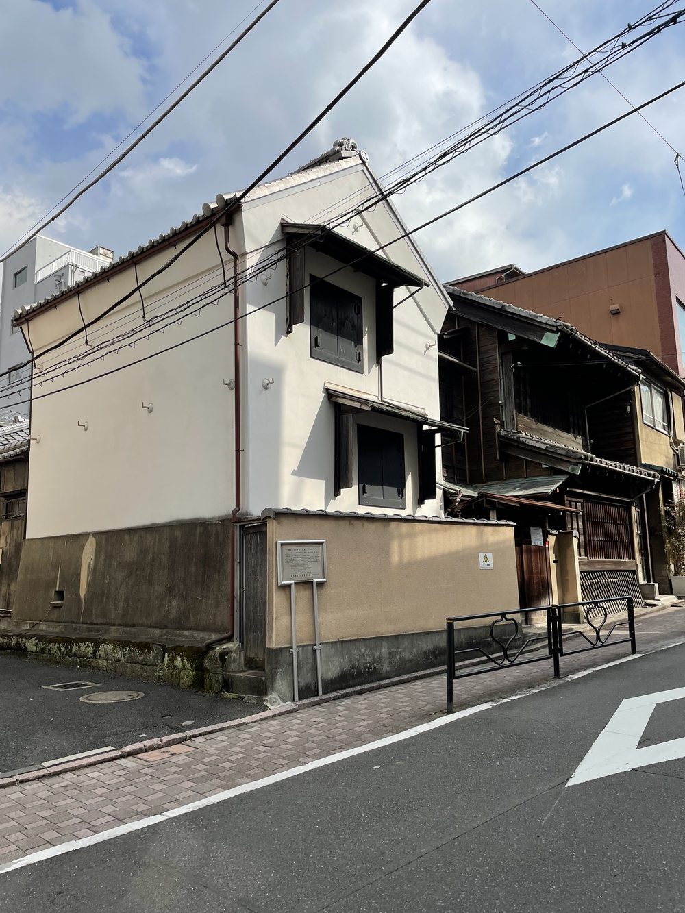 歌川広重と共にRUN 本郷 赤門の写真9