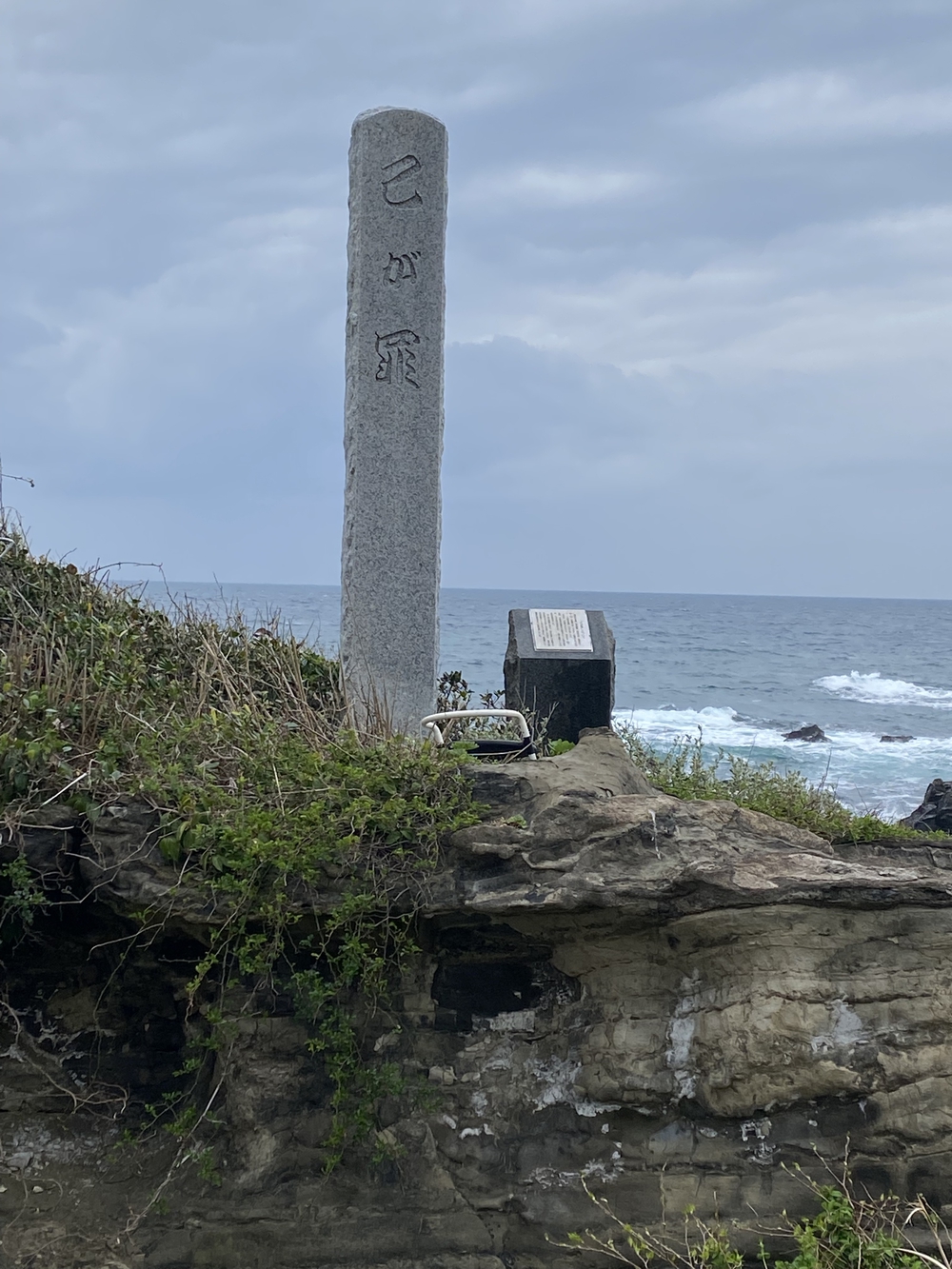 館山の海岸沿いを走るの写真4