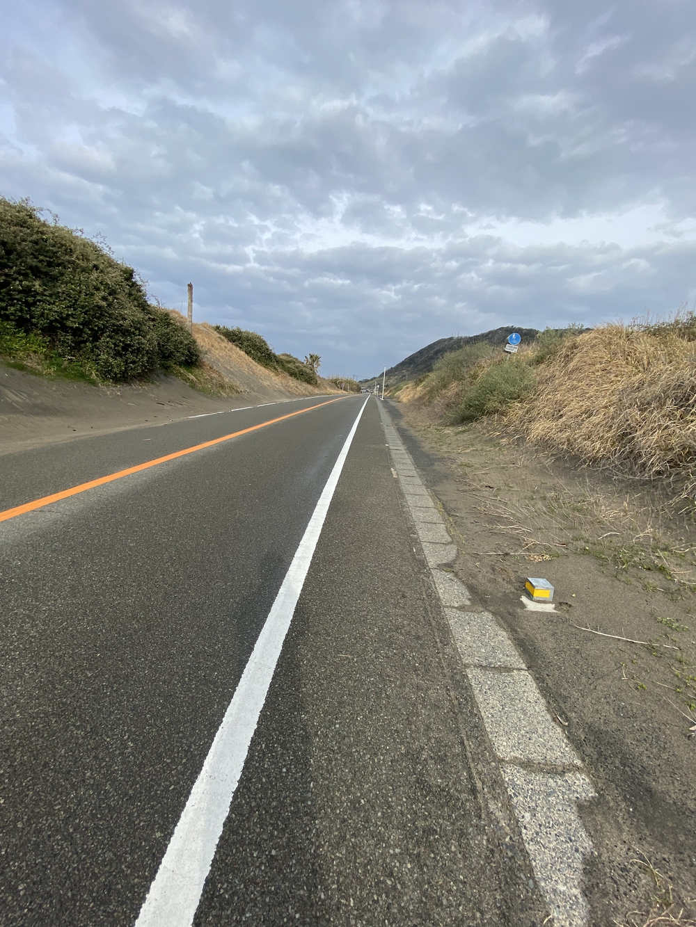 館山の海岸沿いを走るの写真5