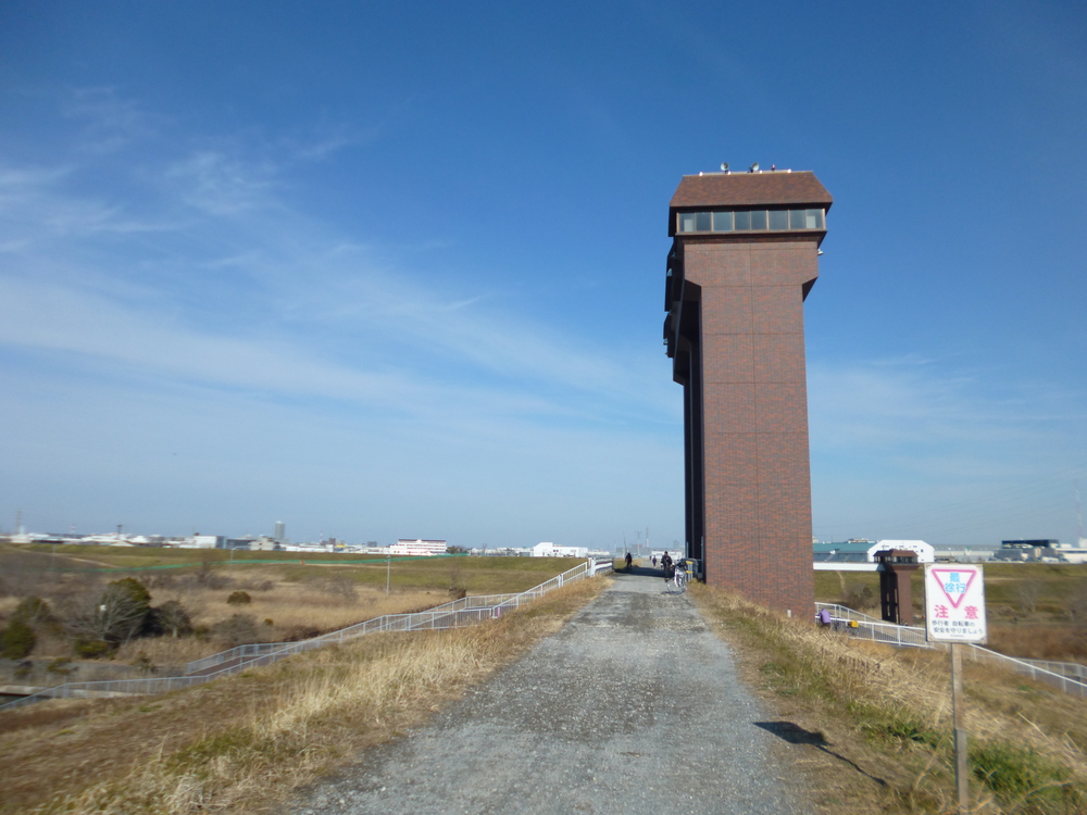 彩湖一周（堰堤上）9kmの写真4