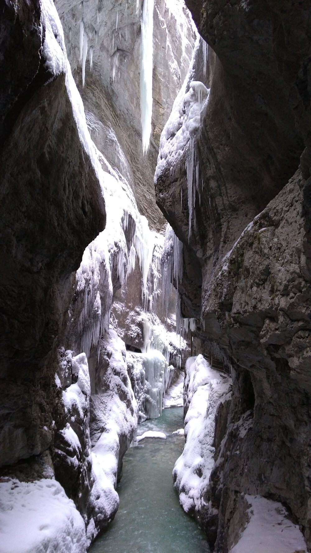 ガルミッシュ＝パルテンキルヘン　パートナッハ渓谷の往復の写真6