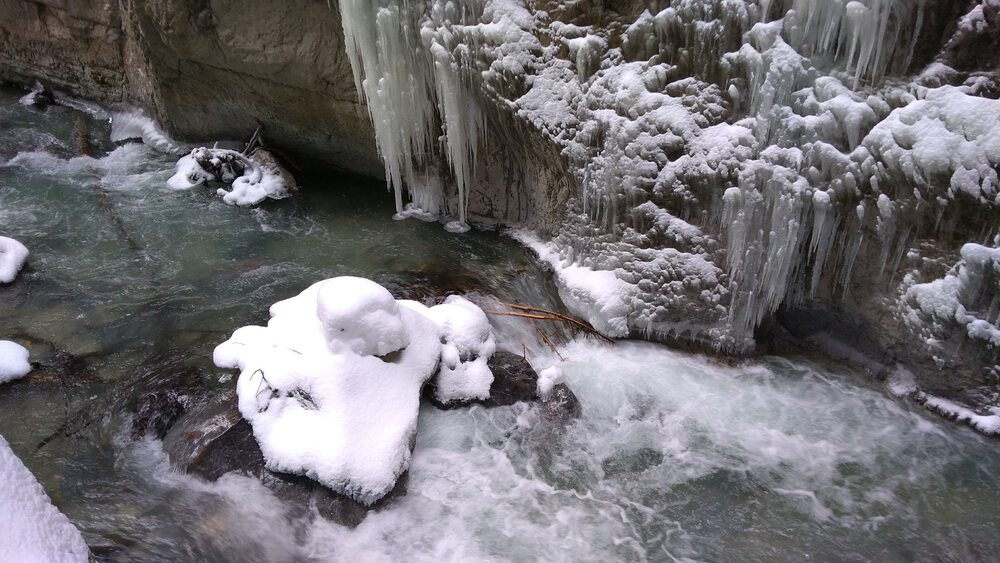 ガルミッシュ＝パルテンキルヘン　パートナッハ渓谷の往復の写真9