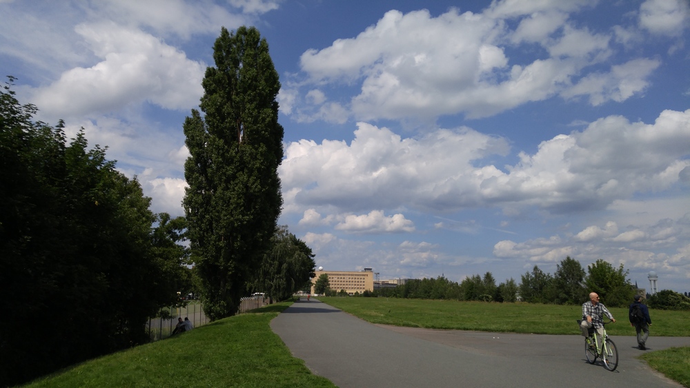 空港ラン！歴史に名を留める廃港：ベルリン・テンペルホフ空港の写真11