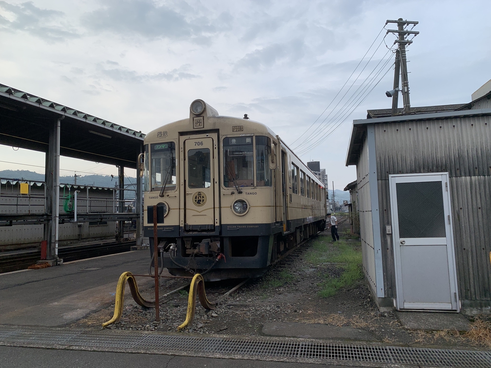 西舞鶴の早朝　河川敷ランと観光列車の写真3