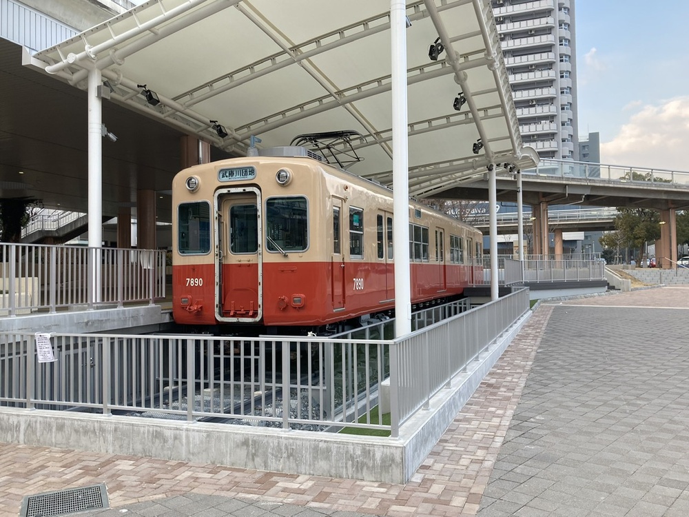 甲子園、鳴尾浜球場、新旧阪神武庫川線電車の写真3