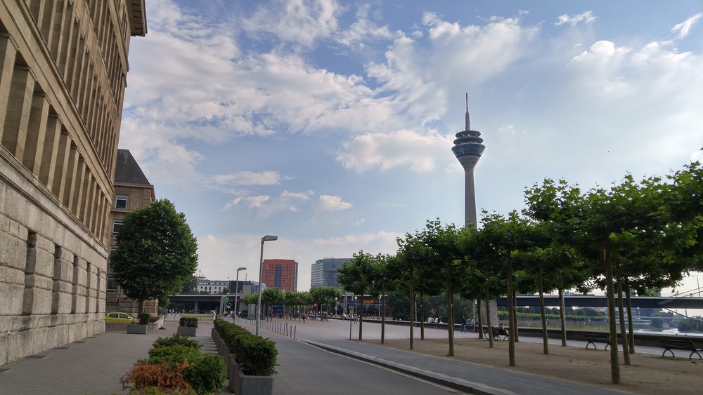 ライン川右岸：川下りコース（デュッセルドルフ）の写真6