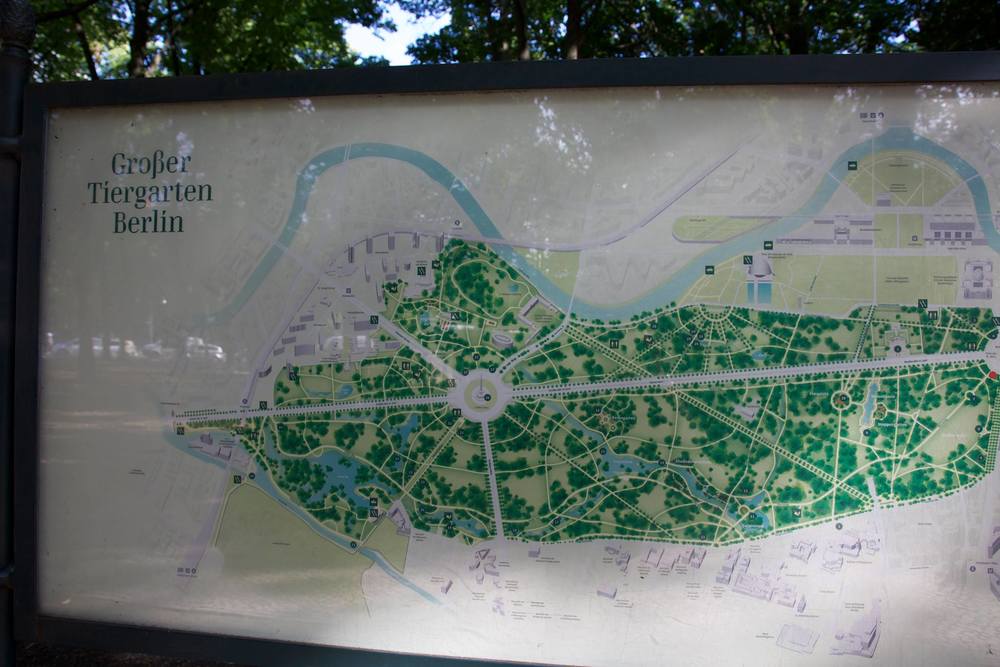 ティーアガルテンとブランデンブルグ門の写真3