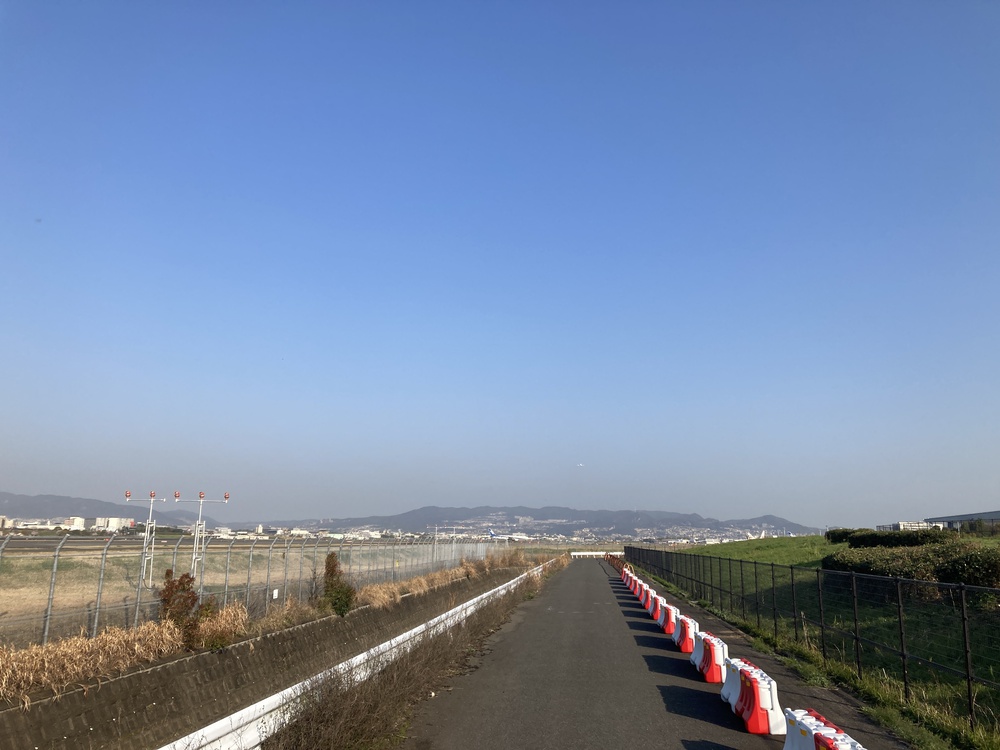ど迫力❗️伊丹空港一周ハーフマラソン　 22km（阪急武庫之荘駅〜園田駅）の写真3