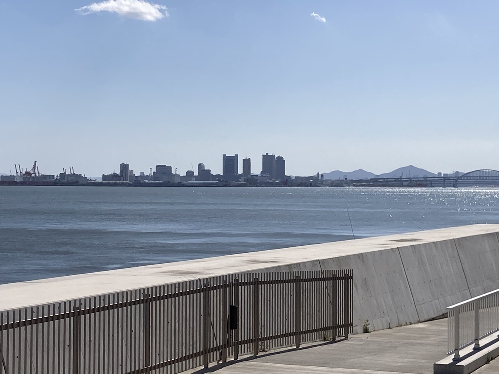 まぶしい芦屋浜の写真4