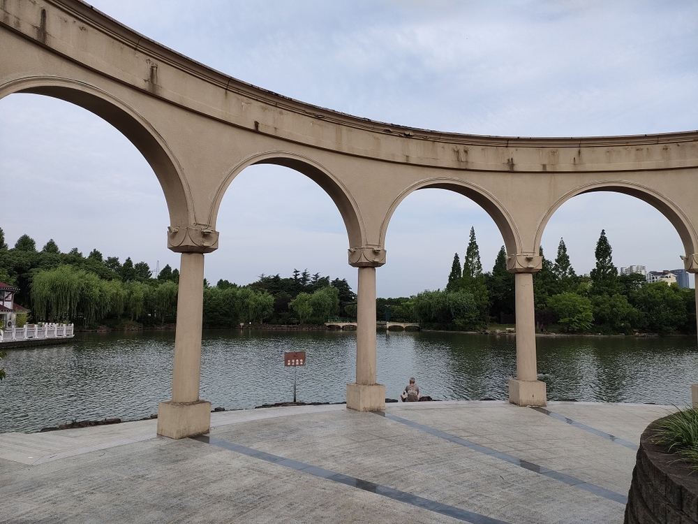 上海　思贤公园水辺ランの写真10