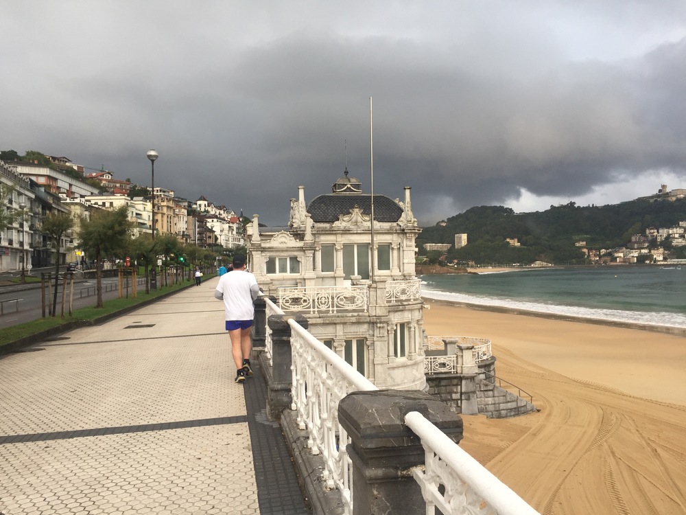 バスク地方、美食の街サンセバスチャンを走る！の写真5