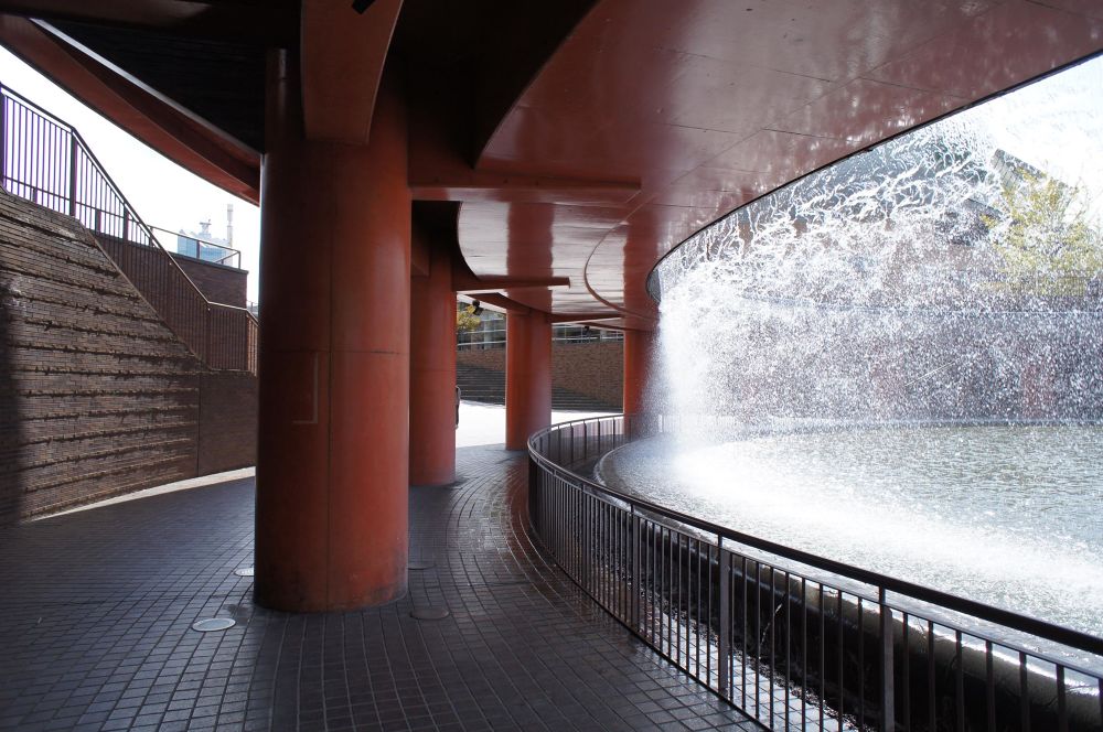 世界一美しいスターバックスがある道の写真5