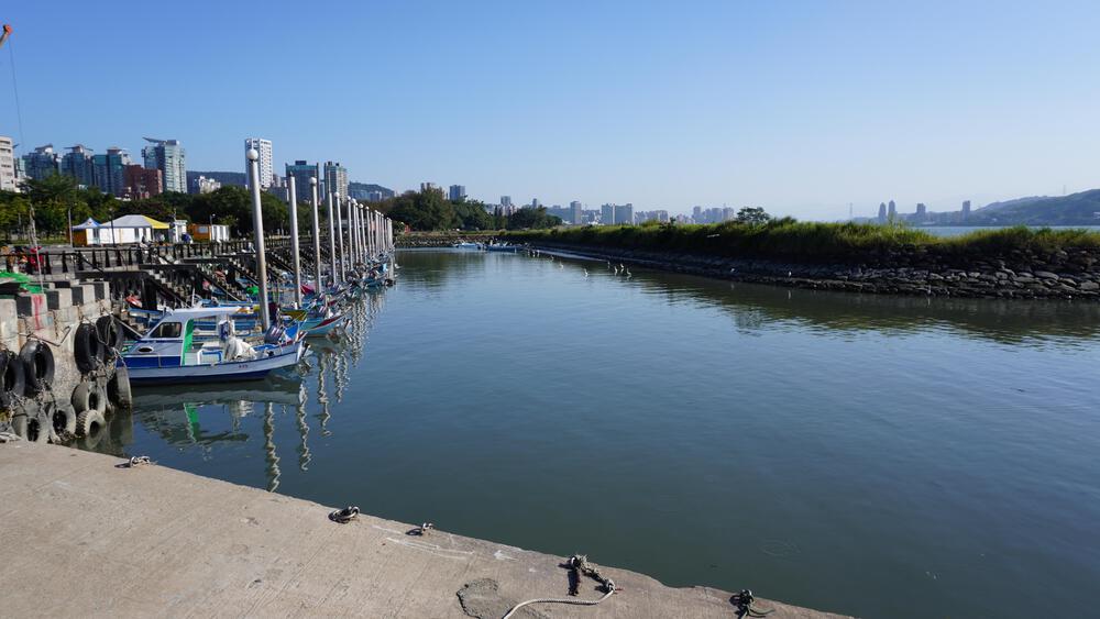 【台湾】東洋のベニス「淡水」で海沿いにランニングをキメるの写真3