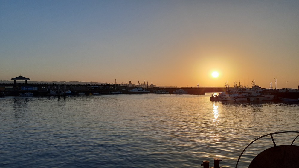 【台湾】東洋のベニス「淡水」で海沿いにランニングをキメるの写真5