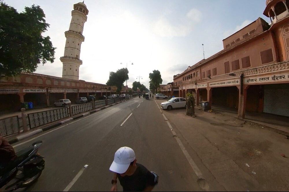 【修羅の国インド】ピンクシティでずっと異世界を感じて走るの写真3