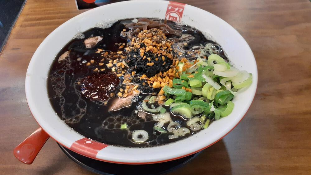 【フィリピン】マニラビーチとマニラ湾沿い、たくさんのフィリピン人カップルや家族を眺めながら往復10kmの写真6