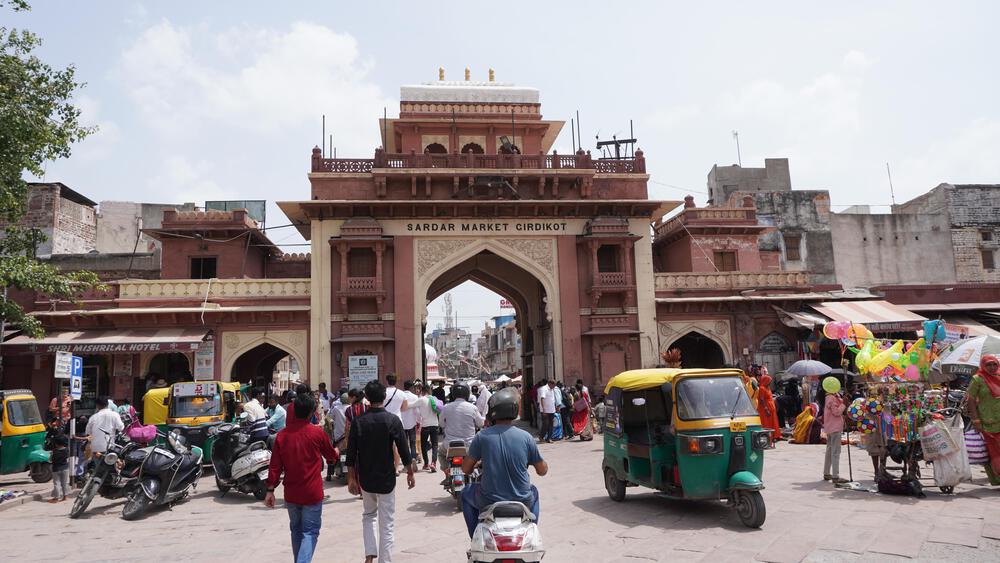 【修羅の国インド】ワンピースのアラバスタ王国、ジョドプールで下町ランニングの写真3