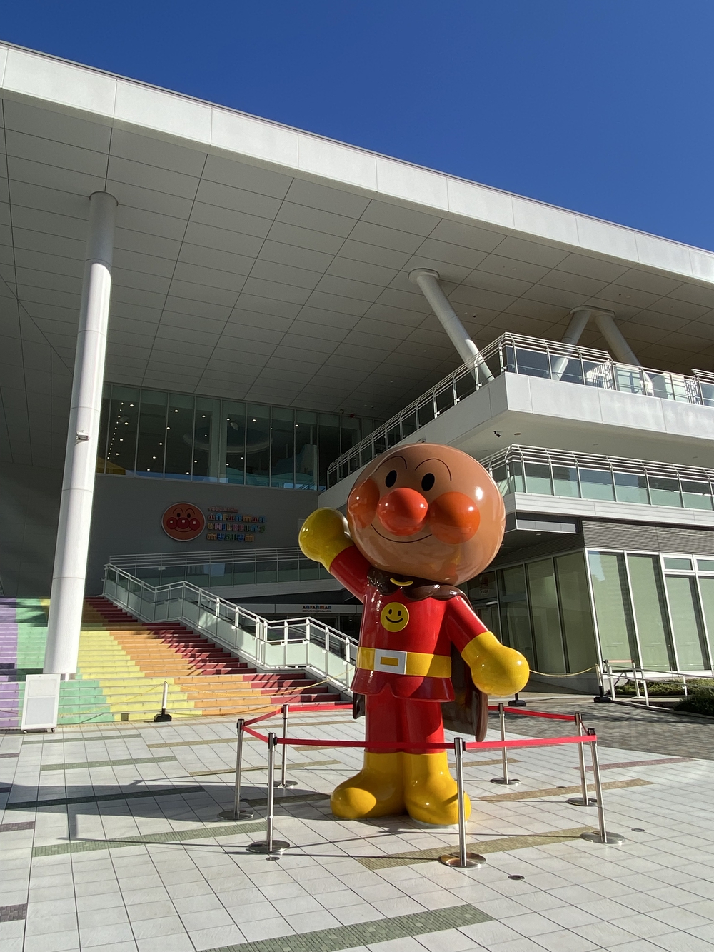 みなとみらいの５つの錨⚓️のモニュメントを巡るの写真3