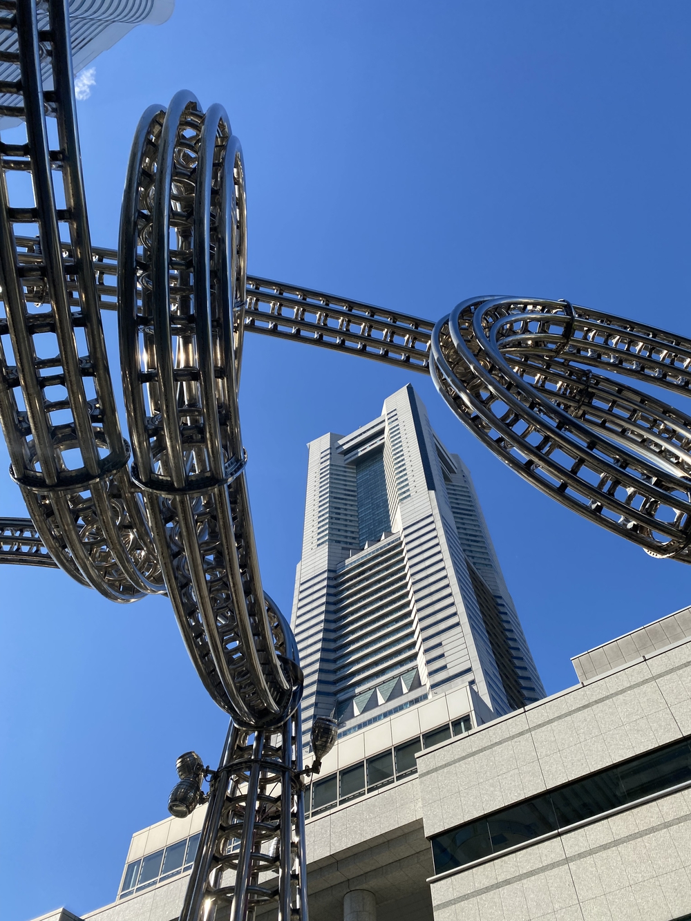 みなとみらいの５つの錨⚓️のモニュメントを巡るの写真10