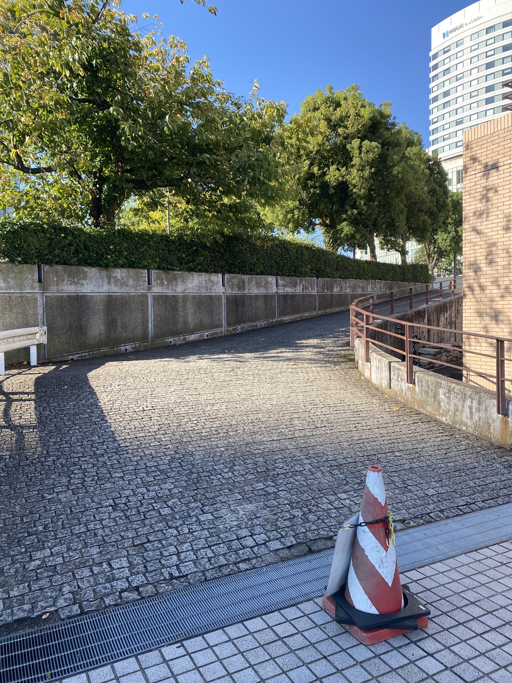 みなとみらいの５つの錨⚓️のモニュメントを巡るの写真16