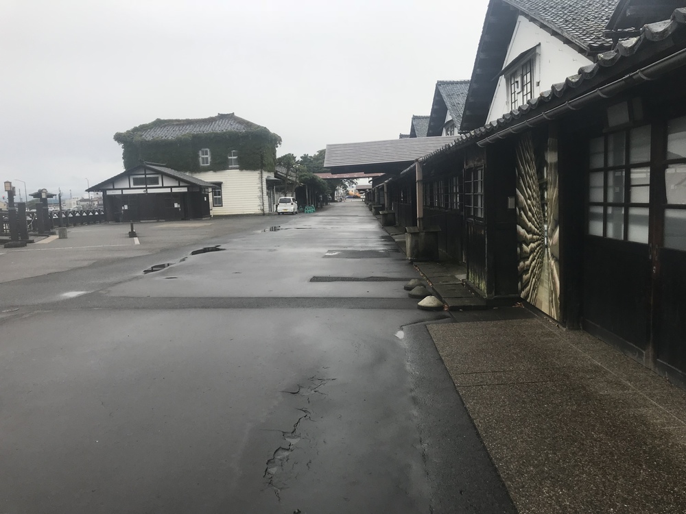 酒田の山居倉庫 観光ランの写真3