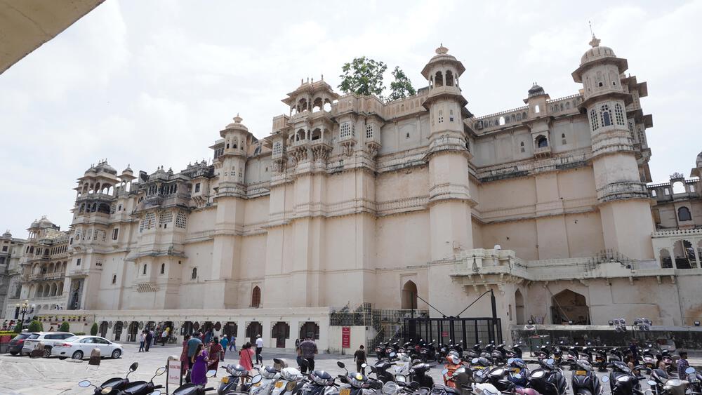 【修羅の国インド】世界行きたい街ランク1位のウダイプール、ホワイトシティ、湖の街で走って食べて観ての至高の一日の写真3