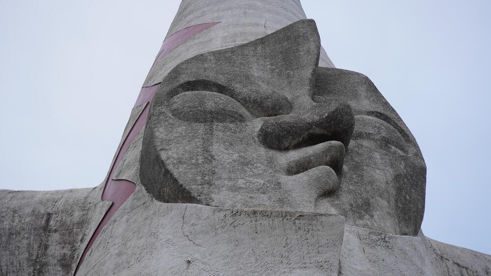 【大阪、動画あり】紅葉の万博記念公園は紅葉よりもやっぱり太陽の塔だったの写真6