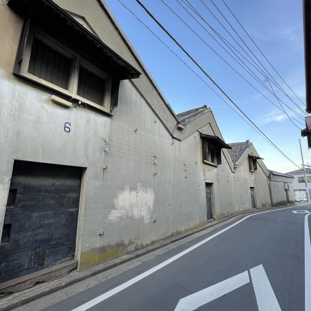 小江戸佐原の川岸の街並みと雄大な利根川河川敷の写真14