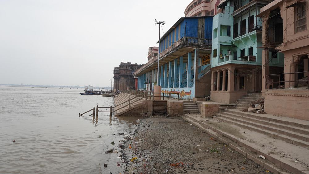 【インド】聖地ガンジスまで走ってたどり着く解放感が忘れられないッ！の写真3