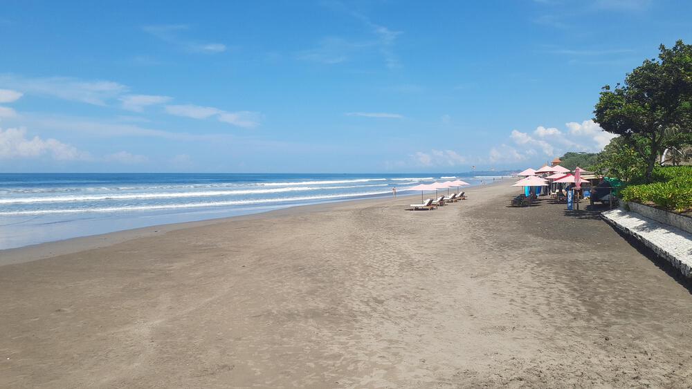 【バリ、動画あり】煉獄のクタビーチで命を削って走るコースの写真7